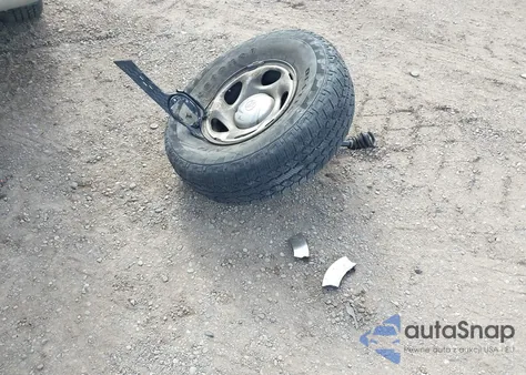 2000 Toyota Tundra Sr5 V8 from USA, damaged, VIN 5TBKT4414YS117494